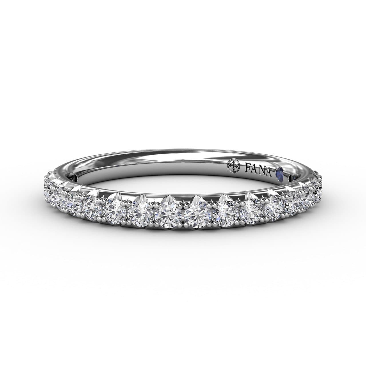 This beautiful diamond wedding band is designed to match engagement ring style S3286 (5552796270747) (10221006782657)