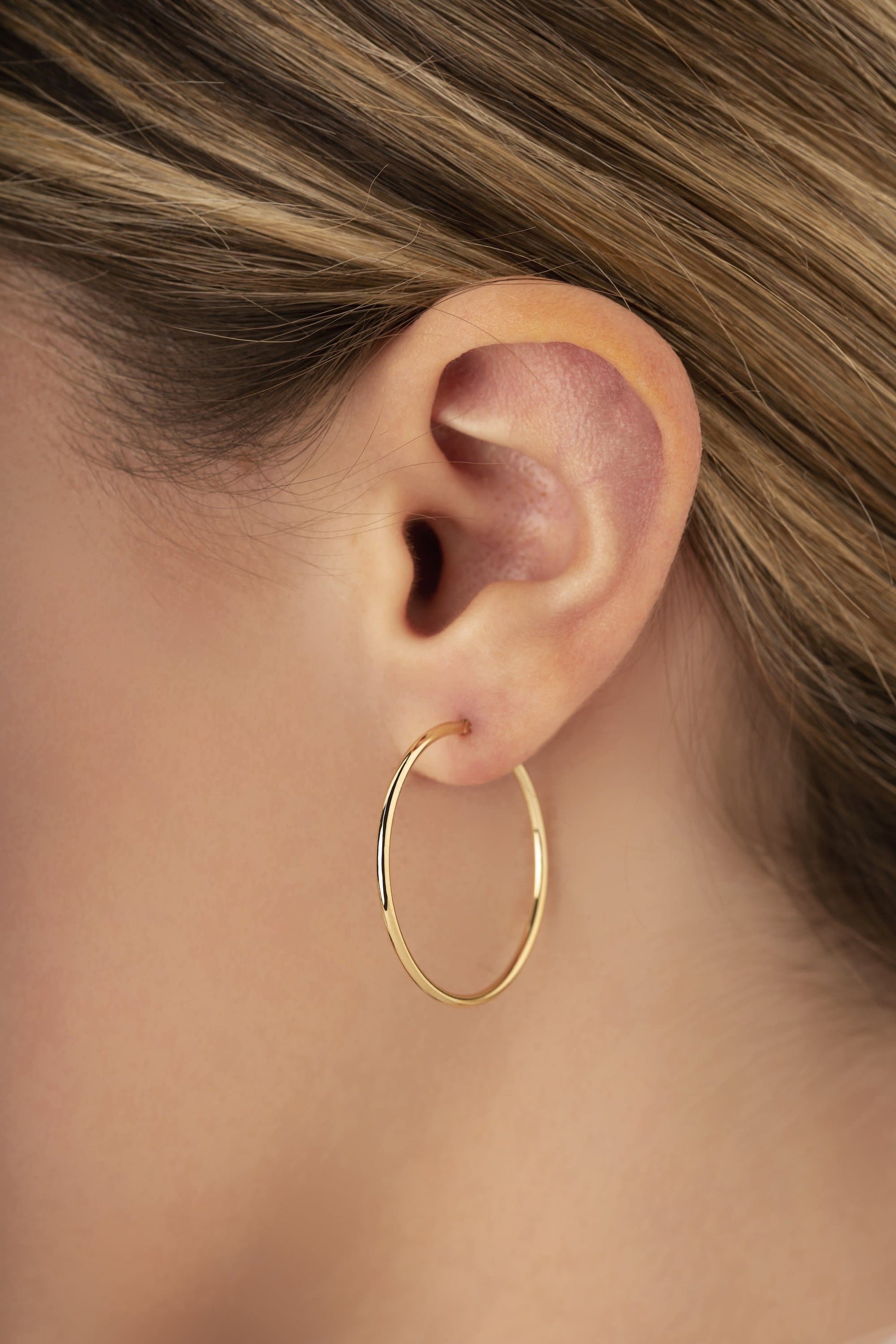 14K Yellow Gold 1.5X30mm S/D Hoop Earrings (5169644077100) (10221072875713)